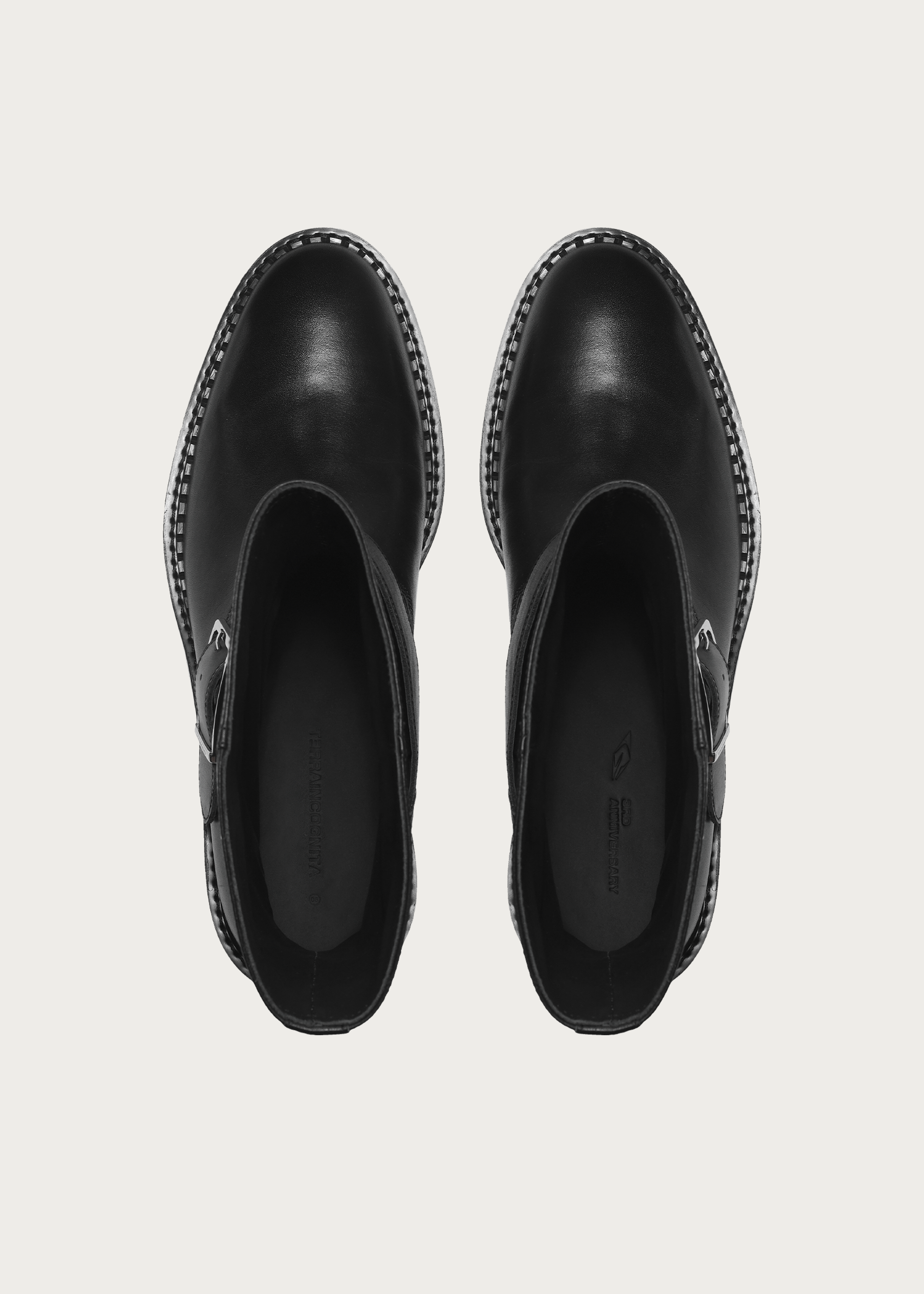 Wood-Grain Heel Ankle Boots Black