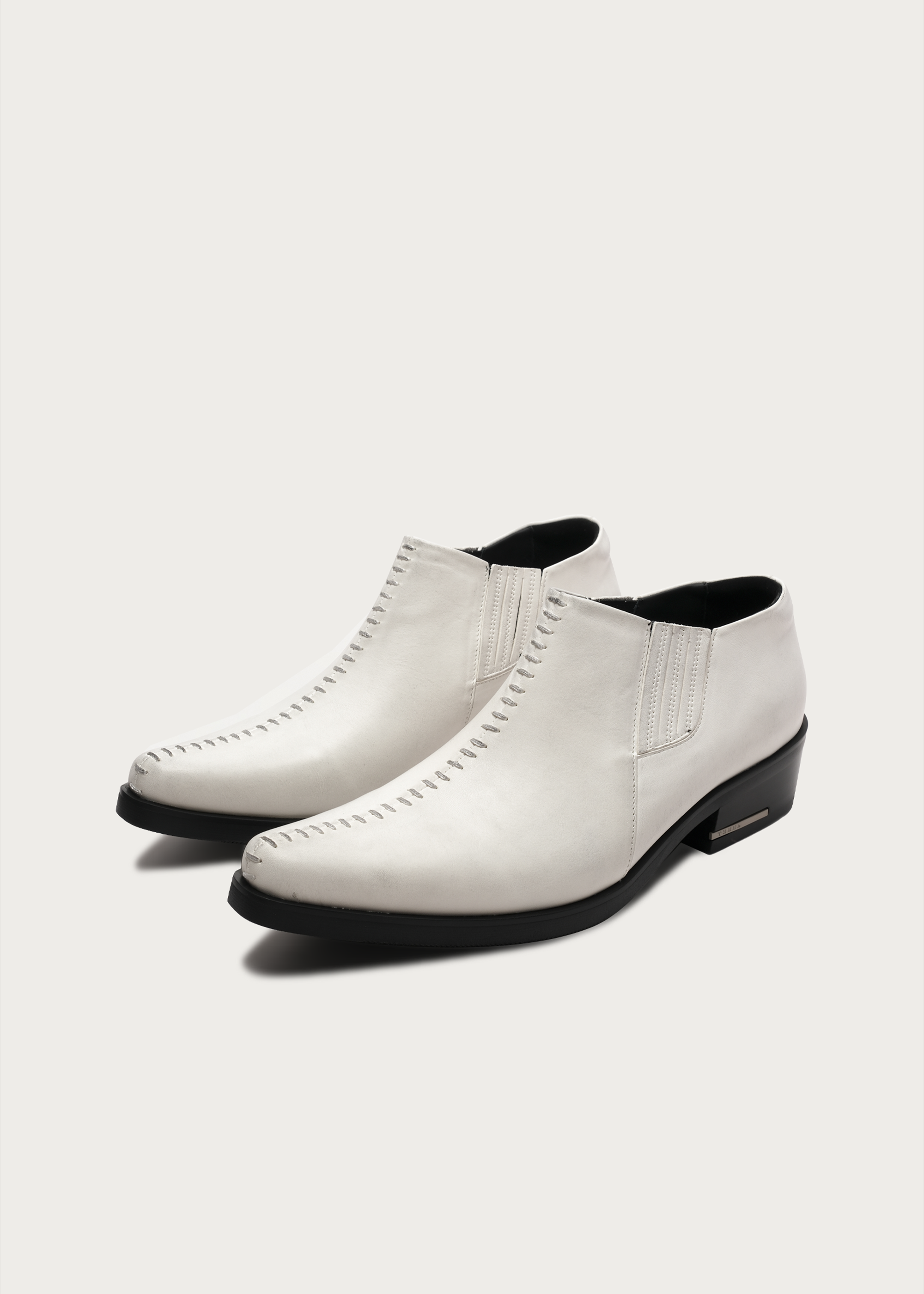 Front Stitch Leather Boots Dirty White