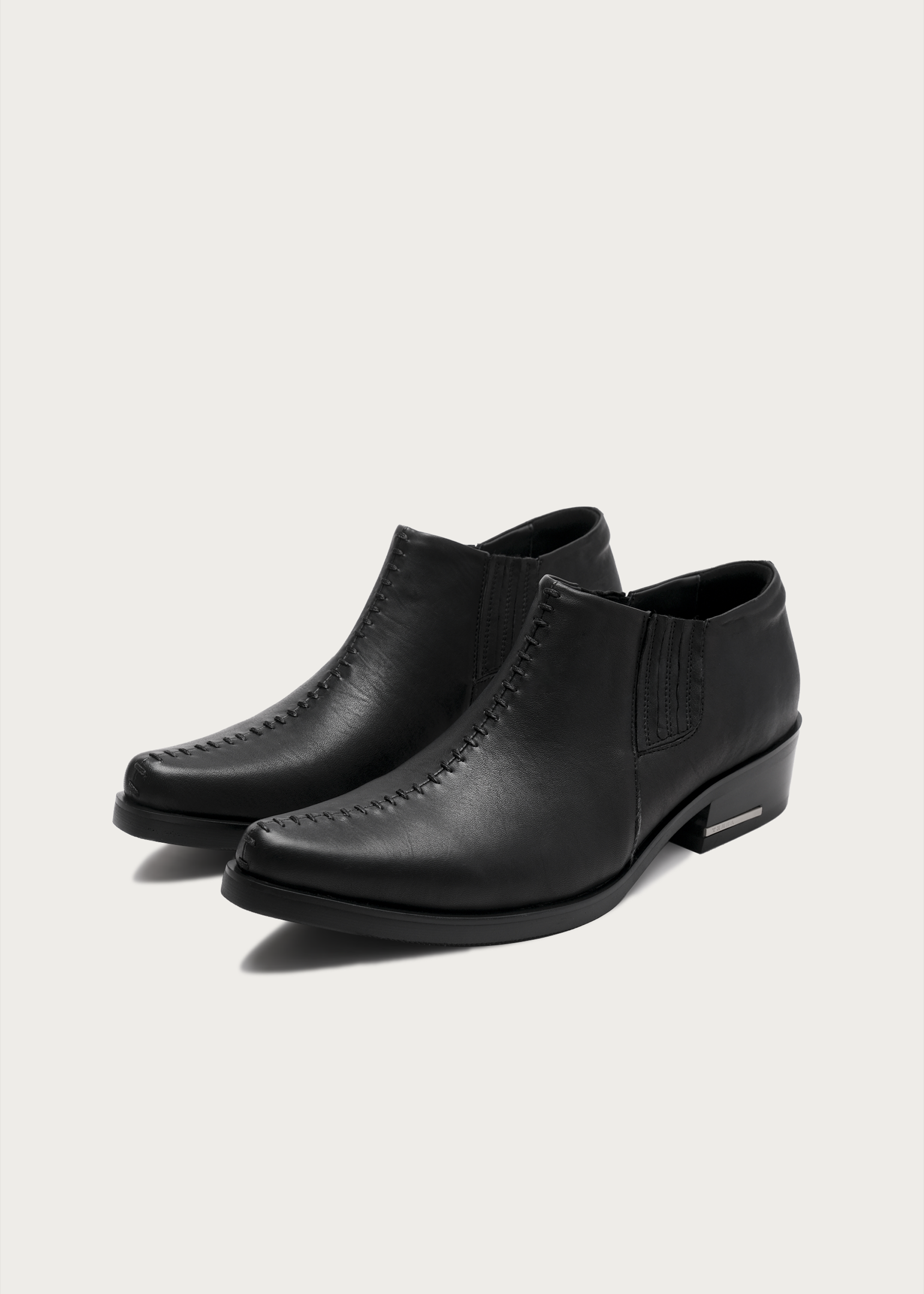 Front Stitch Leather Boots Black
