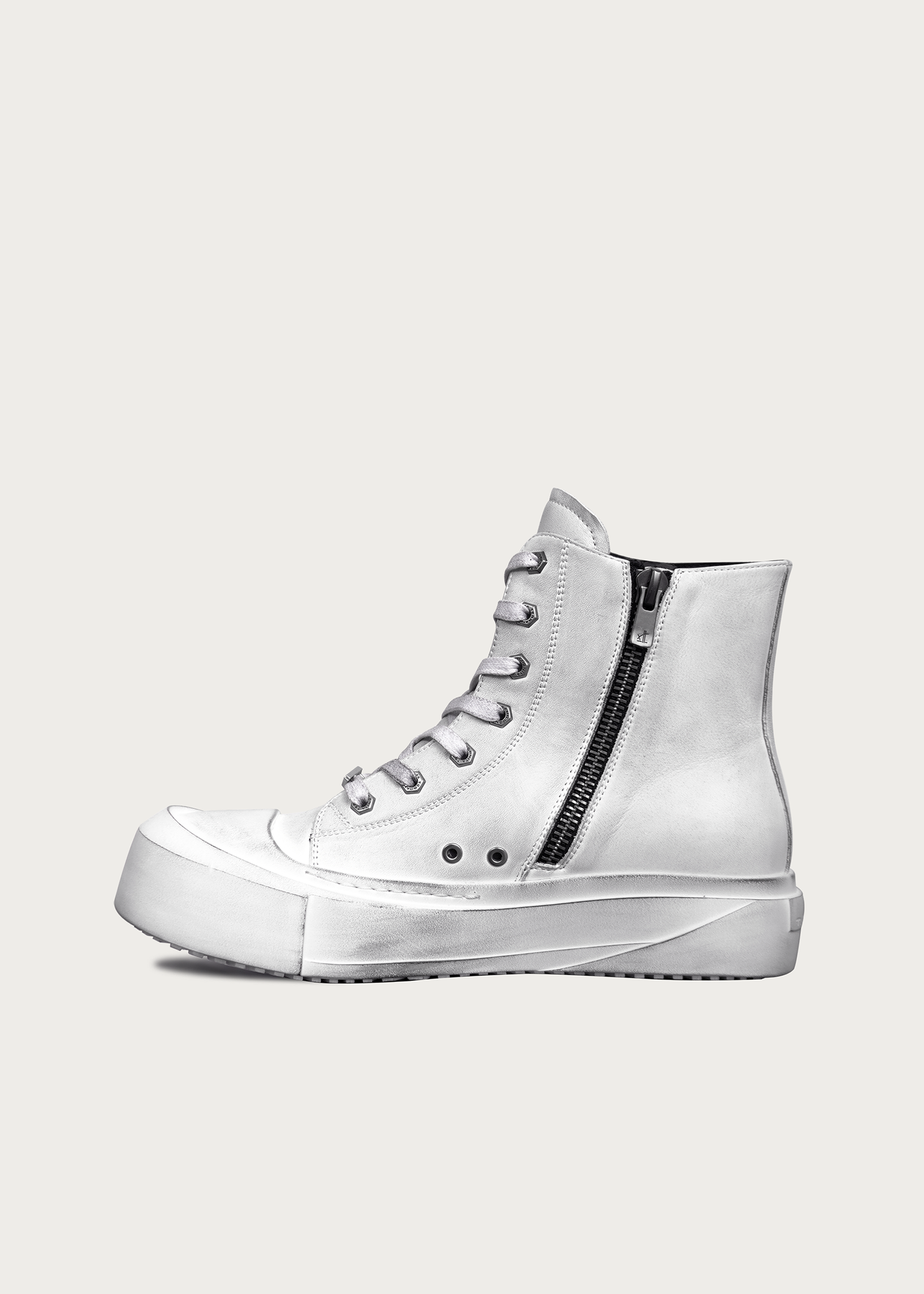 Lake Moon Skateboard Shoes Dirty White