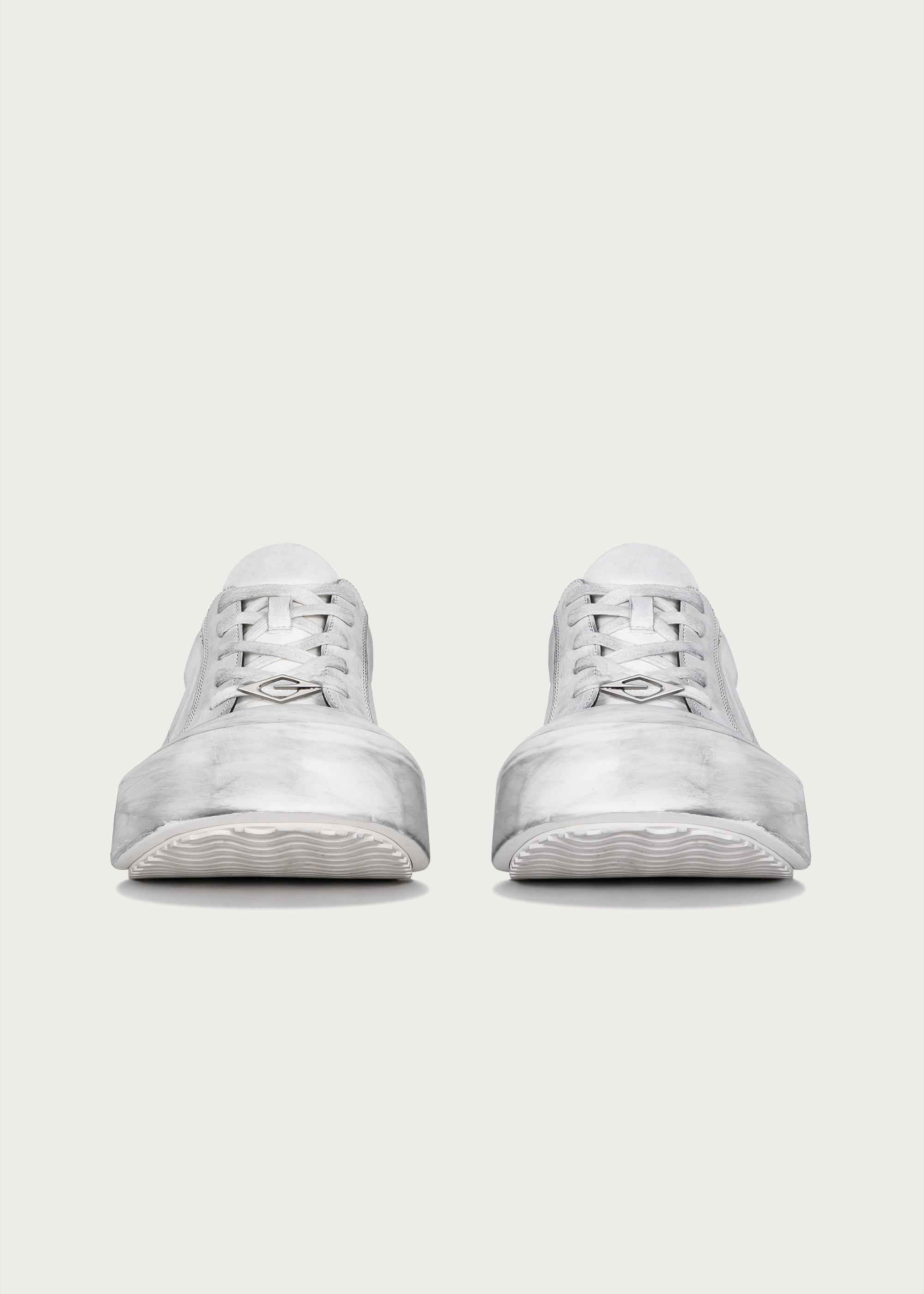 Lake Moon Skateboard Shoes Dirty White