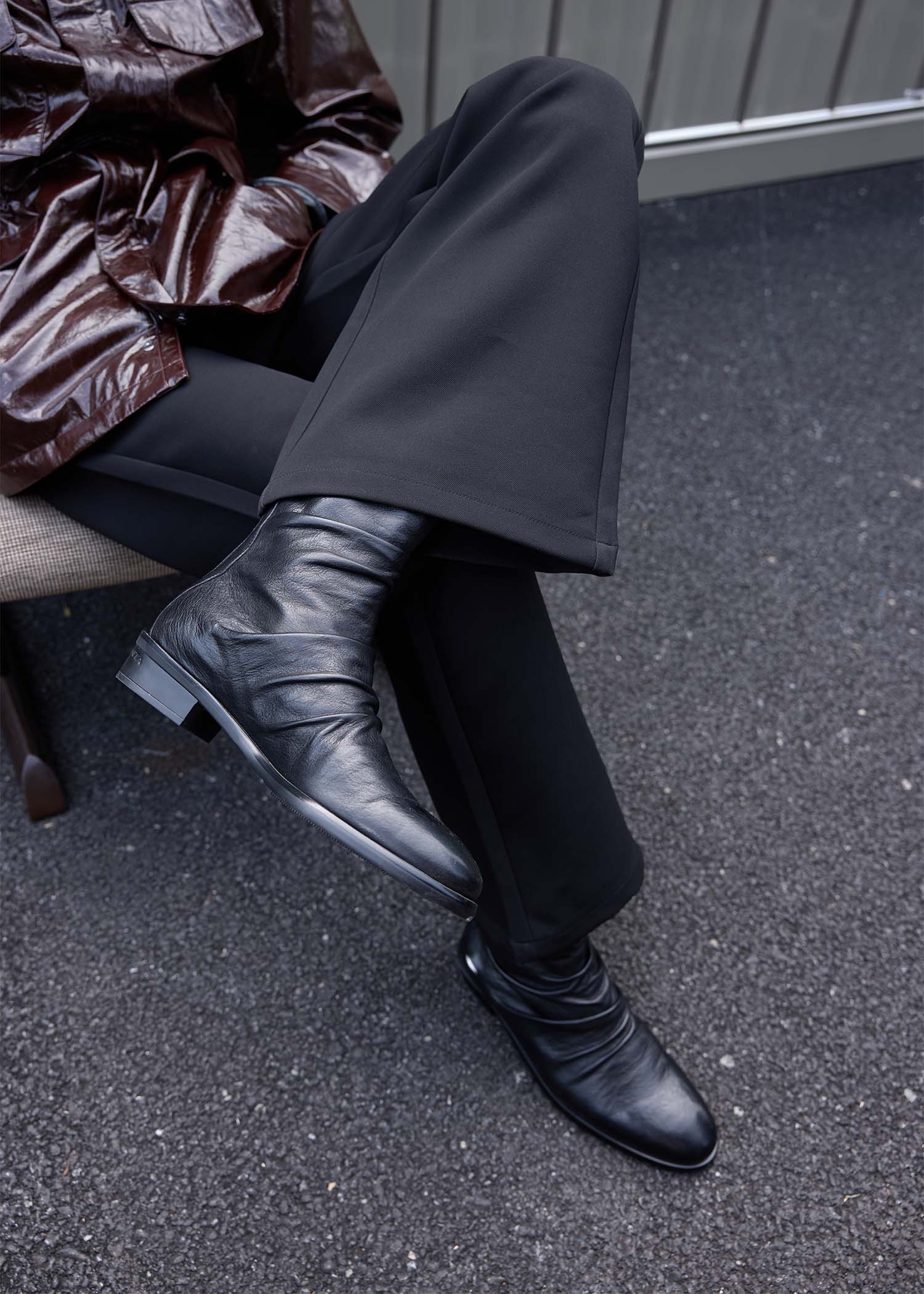 Full-grain horsehide ankle boots detail view
