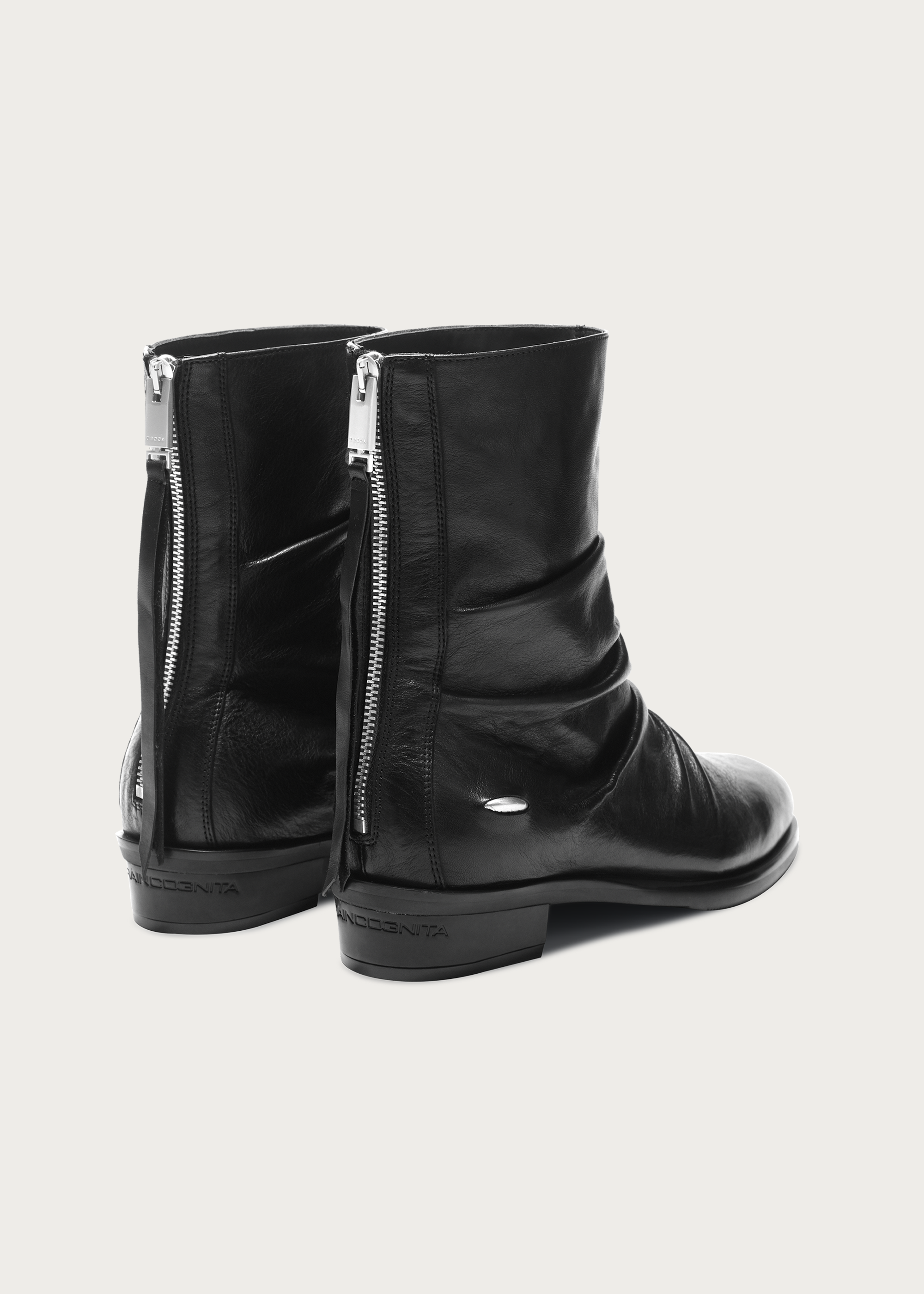 LX6015 horsehide boots product angle