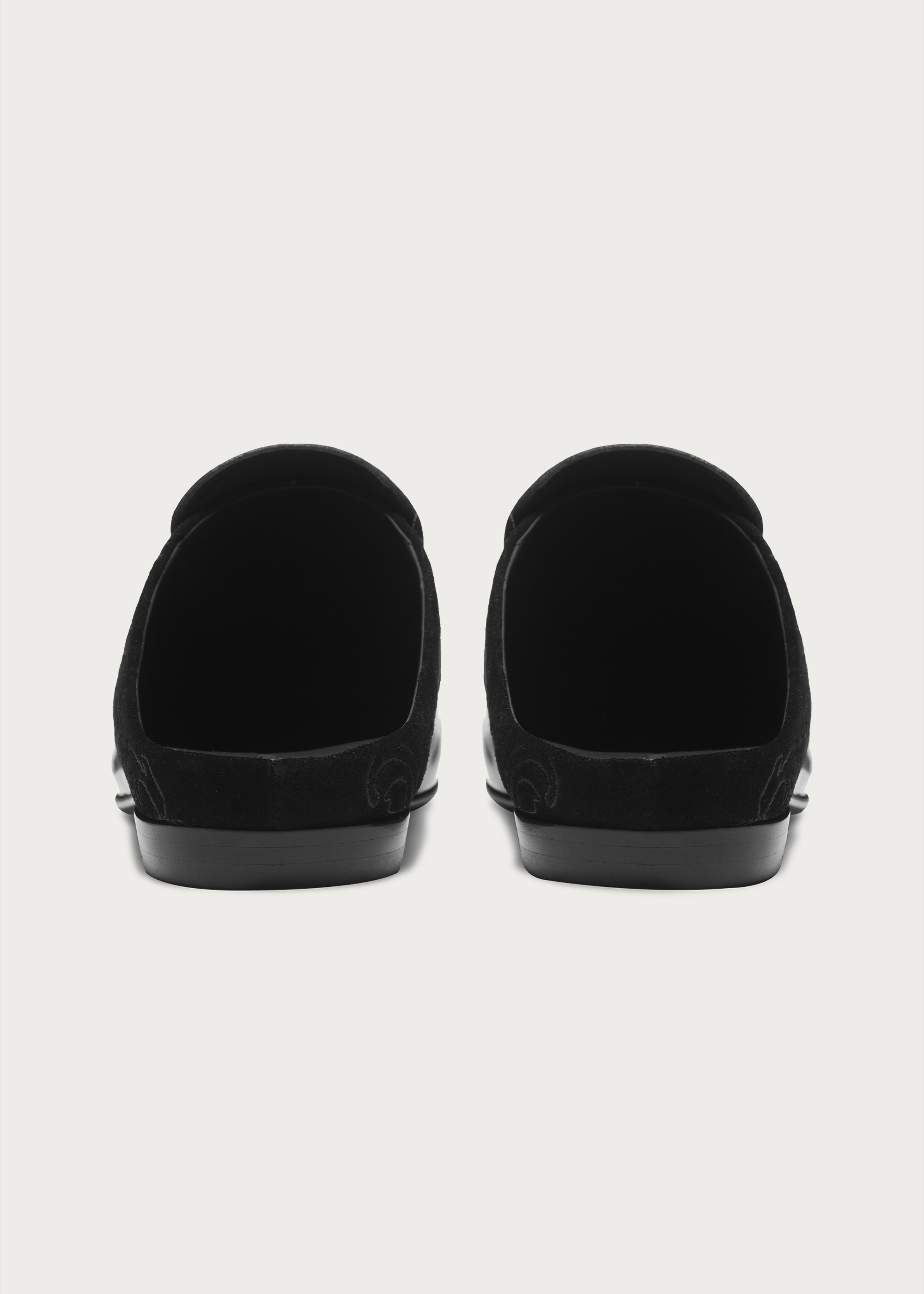 Flower-Patterned Pointed Mules Black