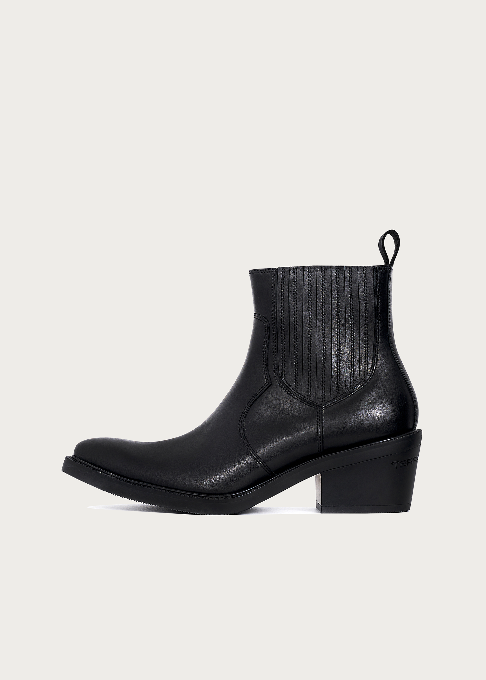 Pointed-Toe Calfskin Chelsea Boots Obsidian Black