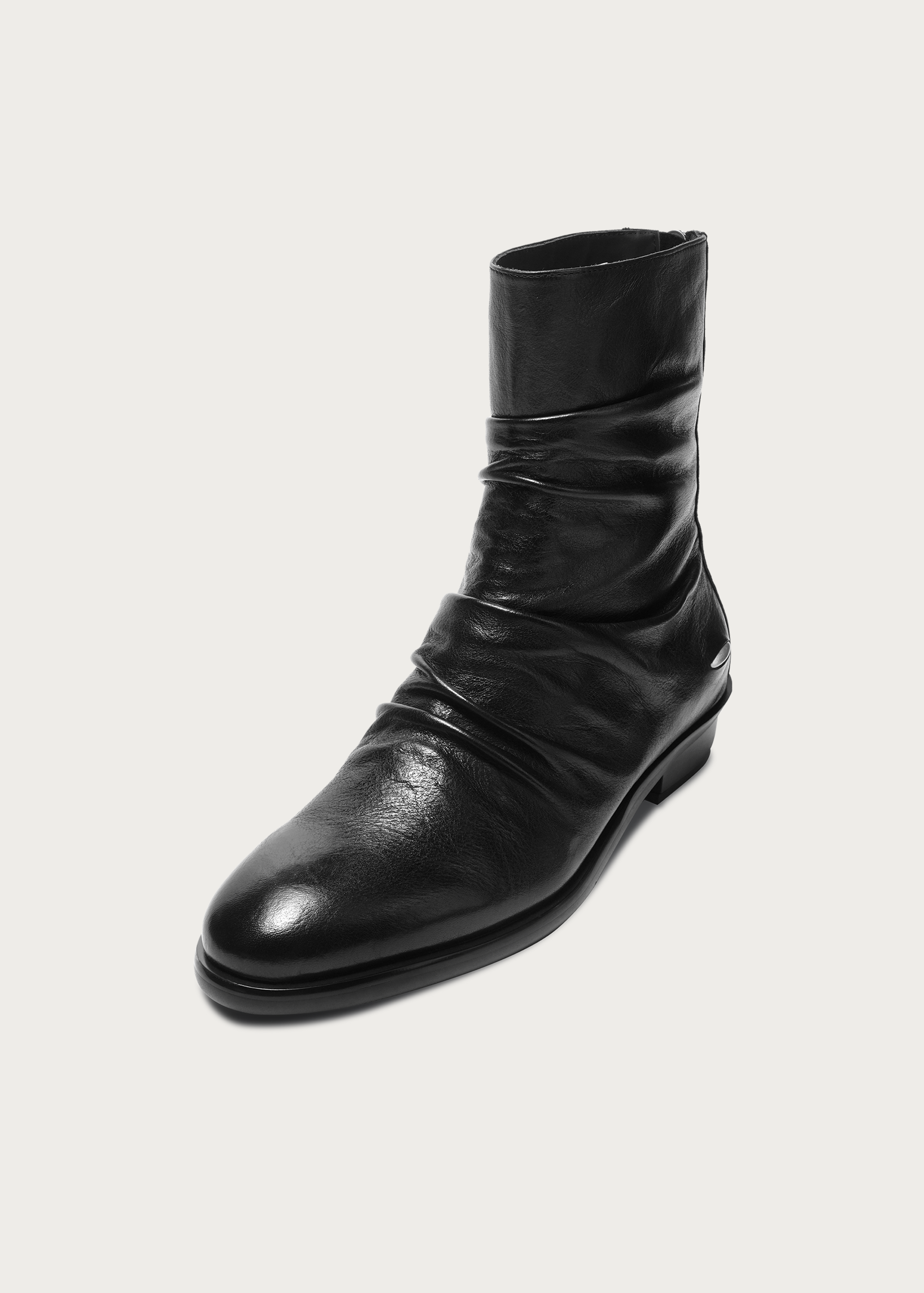 LX6015 black ankle boots heel detail