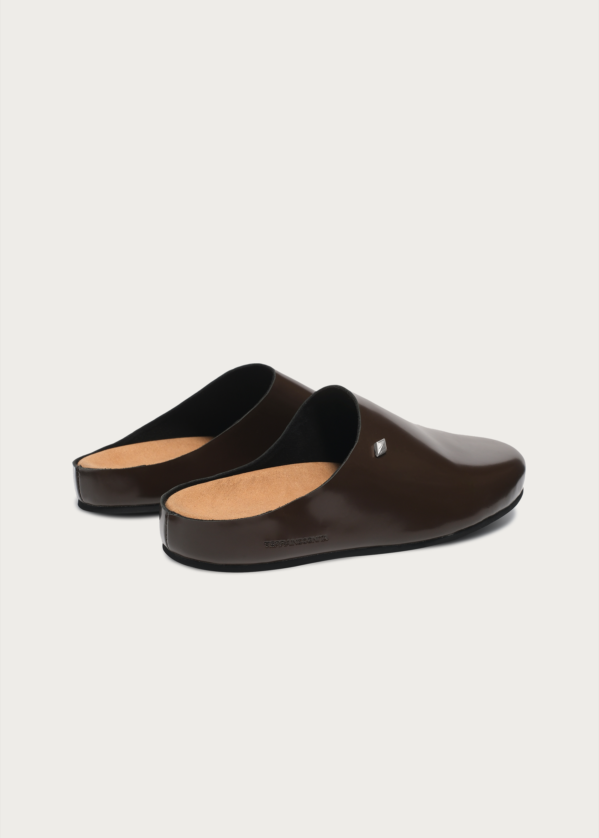 Star Emblem 3.0 Clogs Glossy Brown