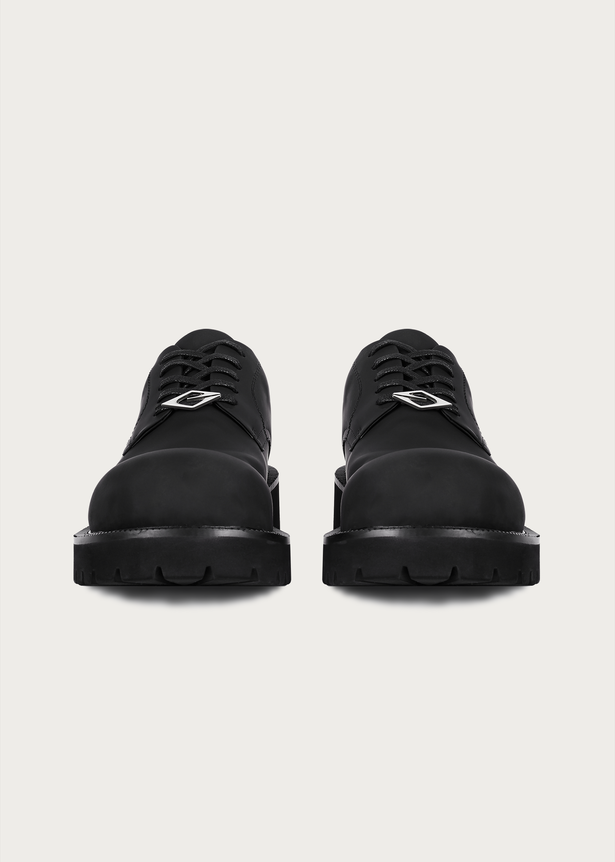 Chunky Round-Toe Derby Shoes Matte Black