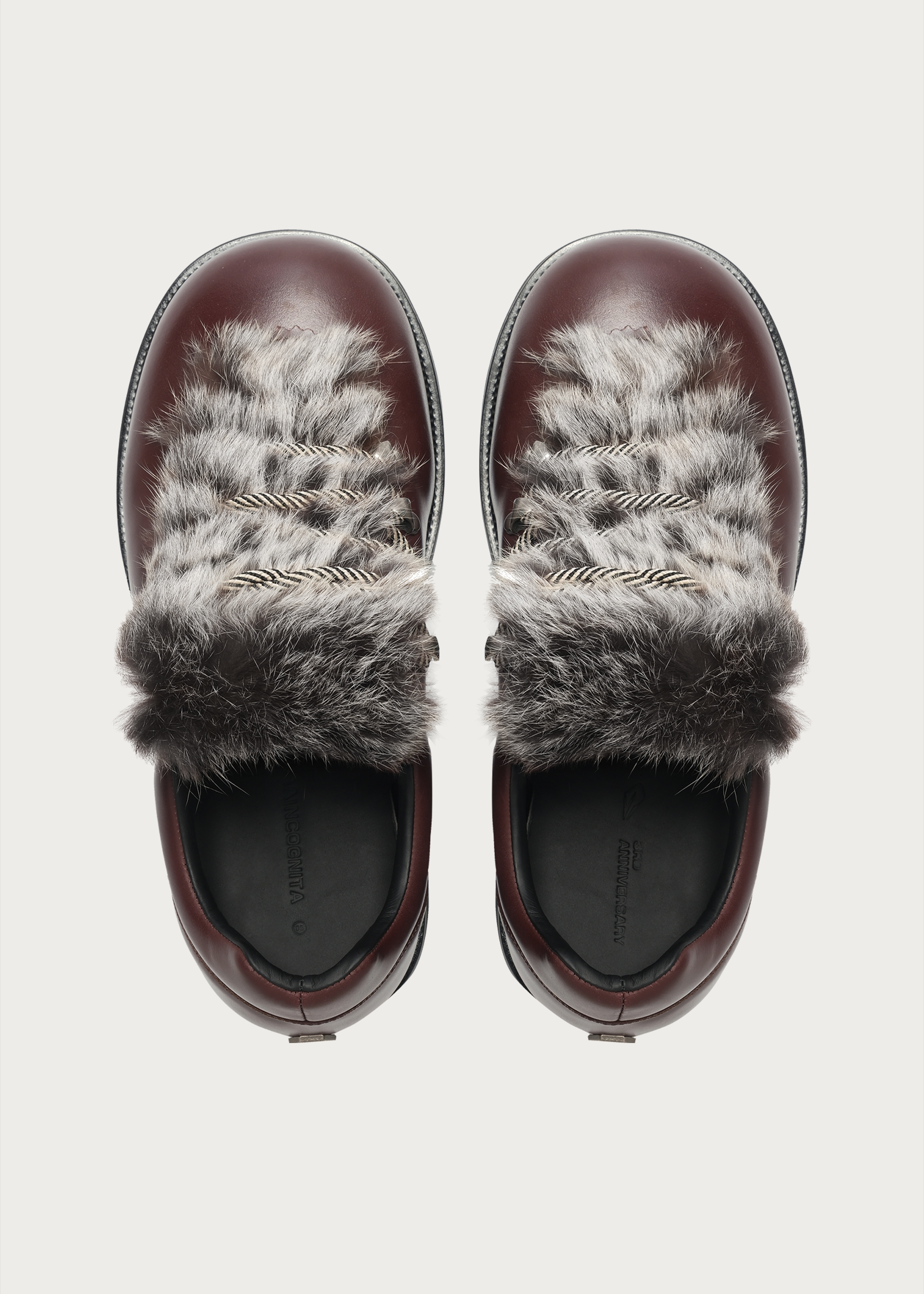 Outdoor-Inspired Leather Shoes Claret Red