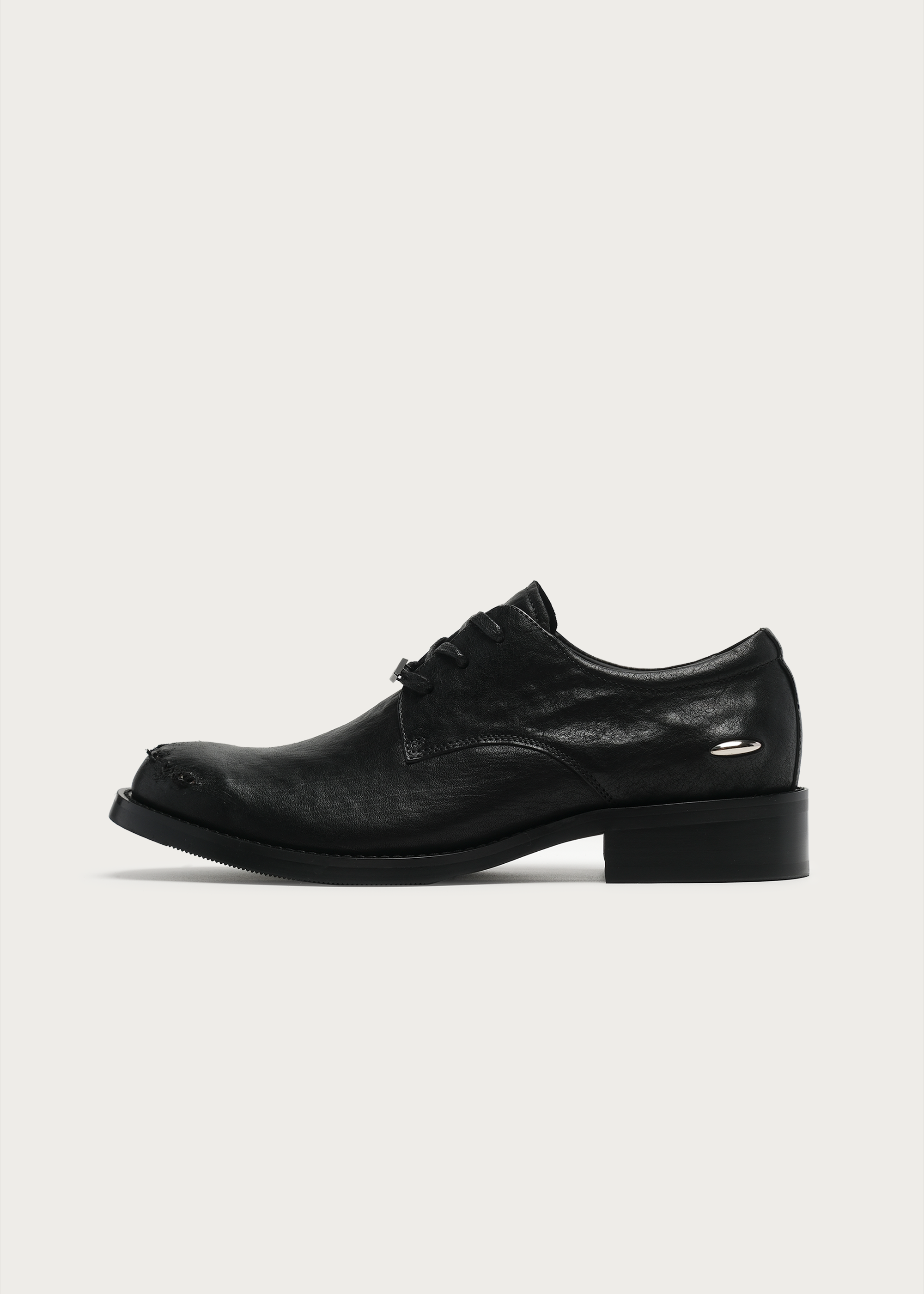 Metal-toe Derby shoes