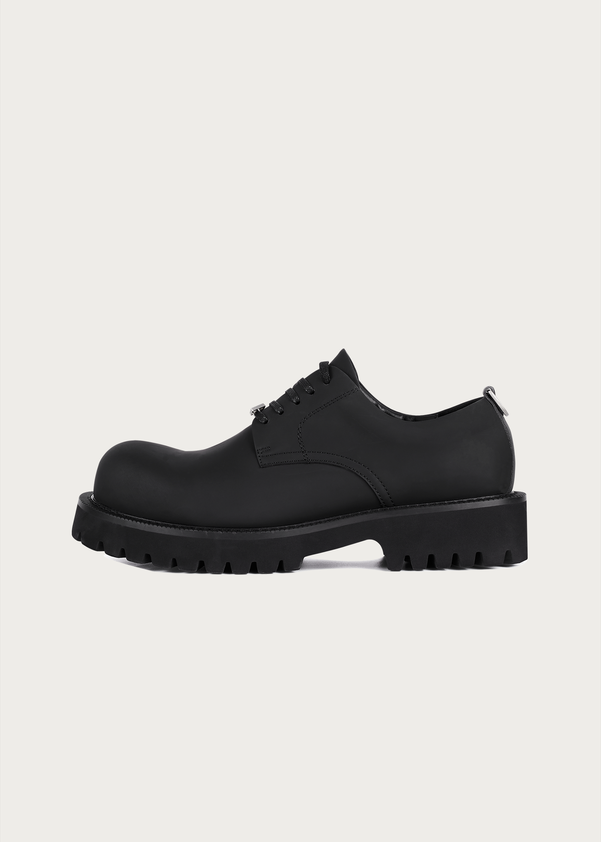 Chunky Round-Toe Derby Shoes Matte Black