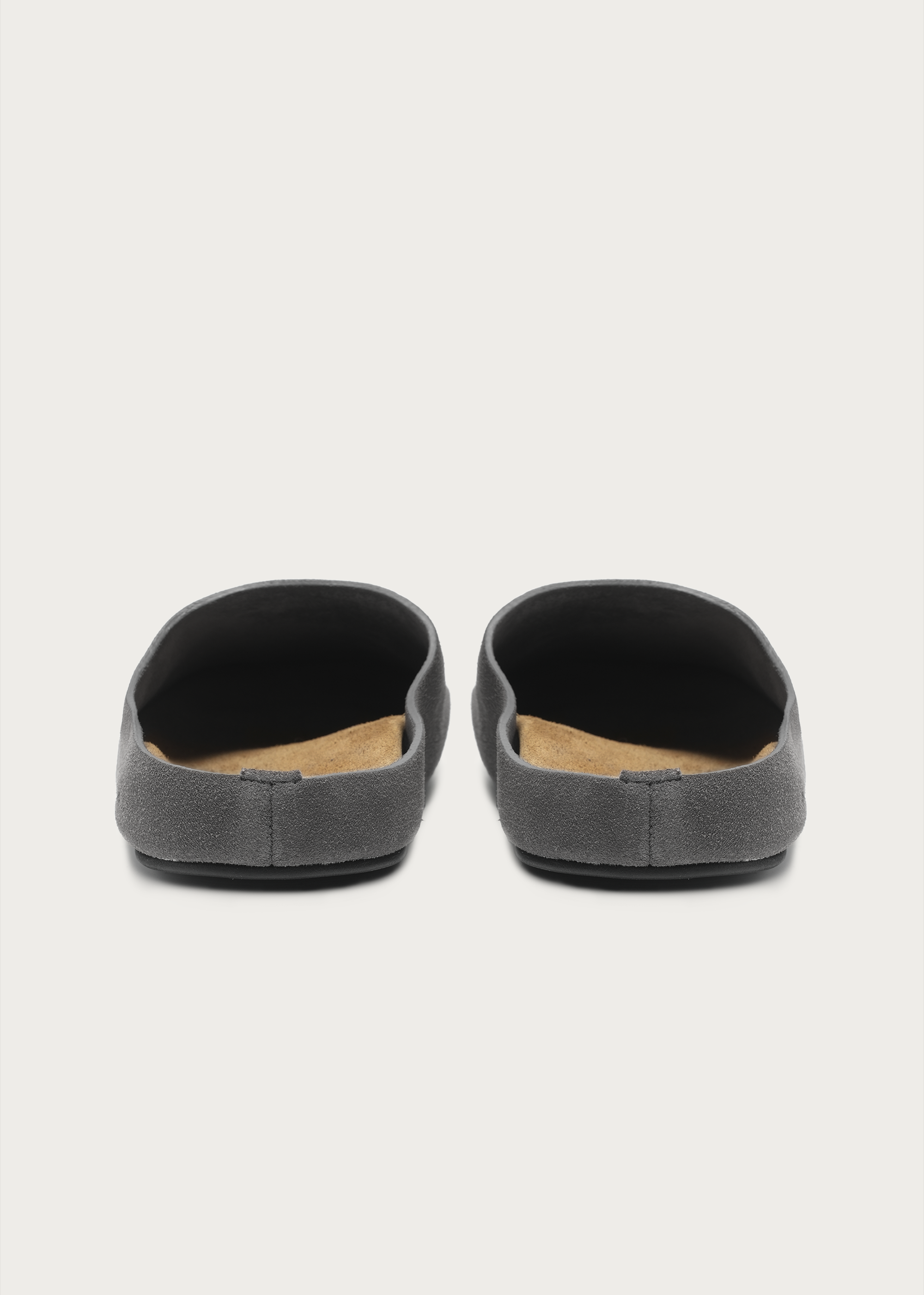 Cloud-Feel Suede Clogs Smog Gray