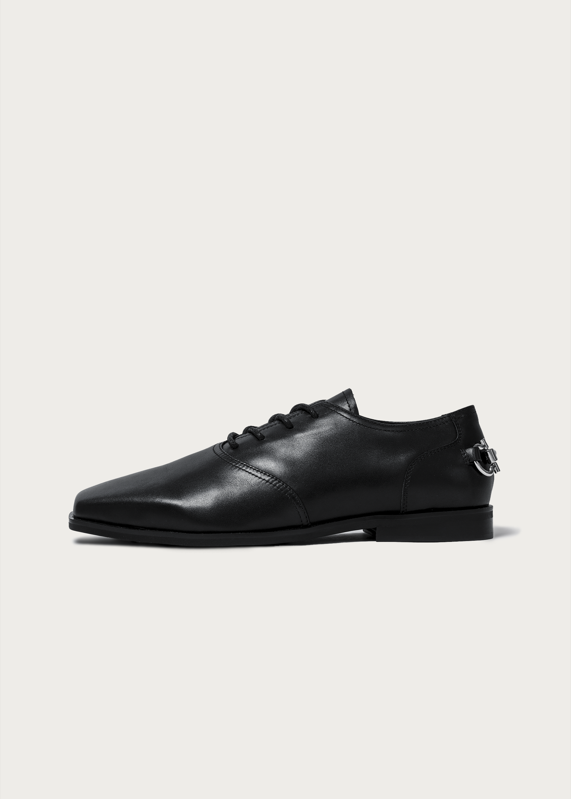 Metal-buckle Derby shoes Black