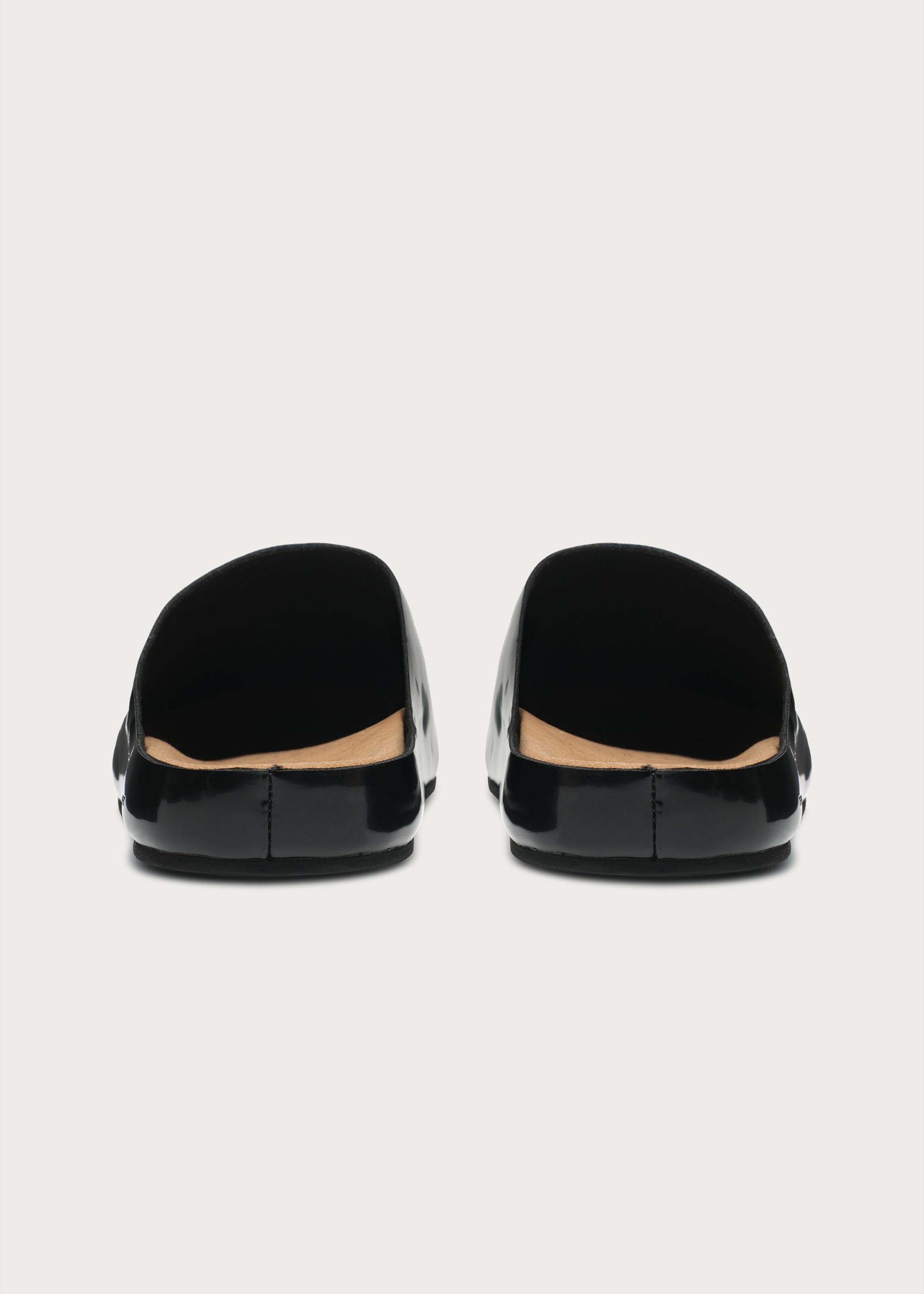 Star Emblem 3.0 Clogs Glossy Black