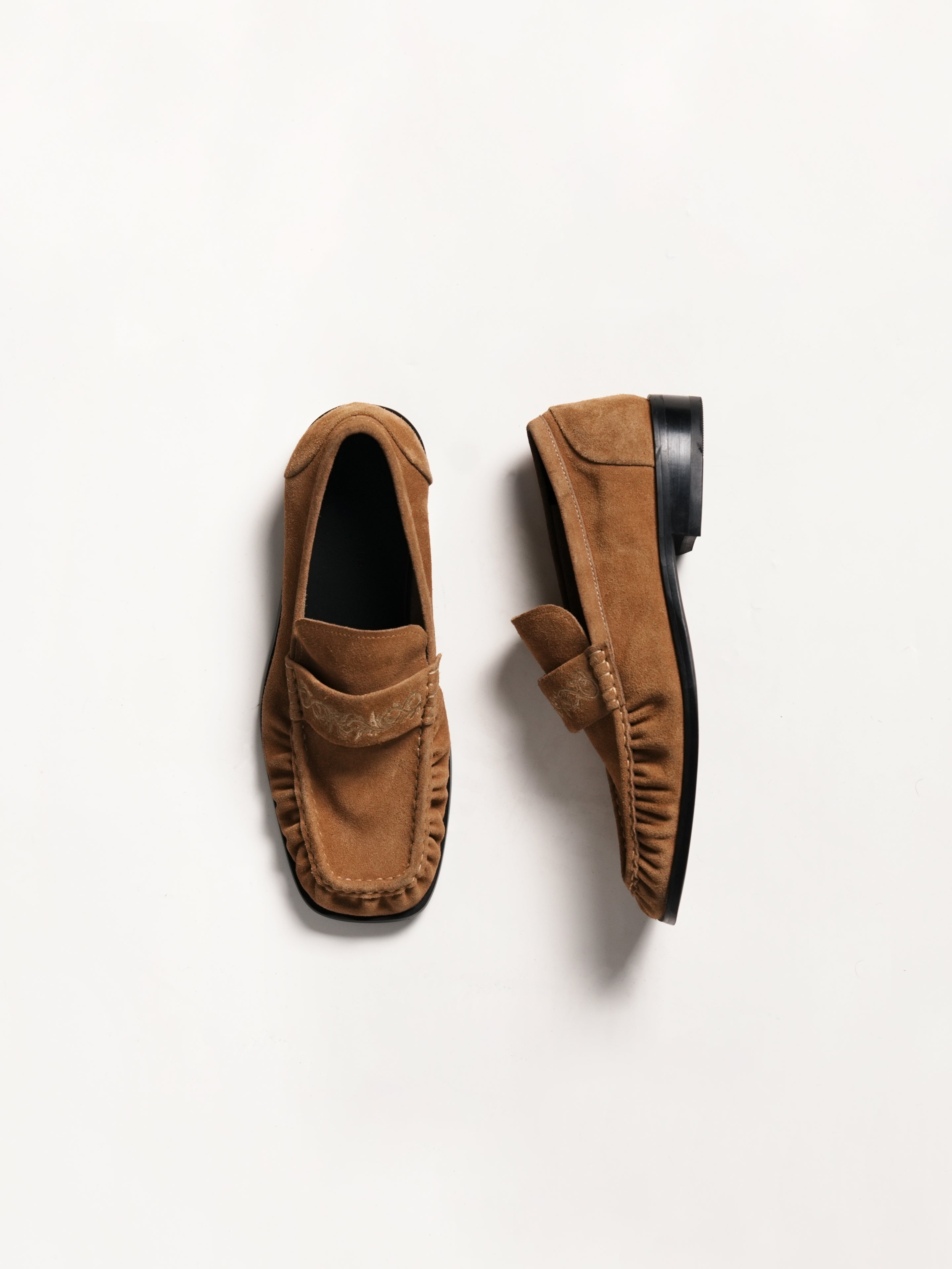 Square-Toe Vine-Engraved Loafers Khaki Brown